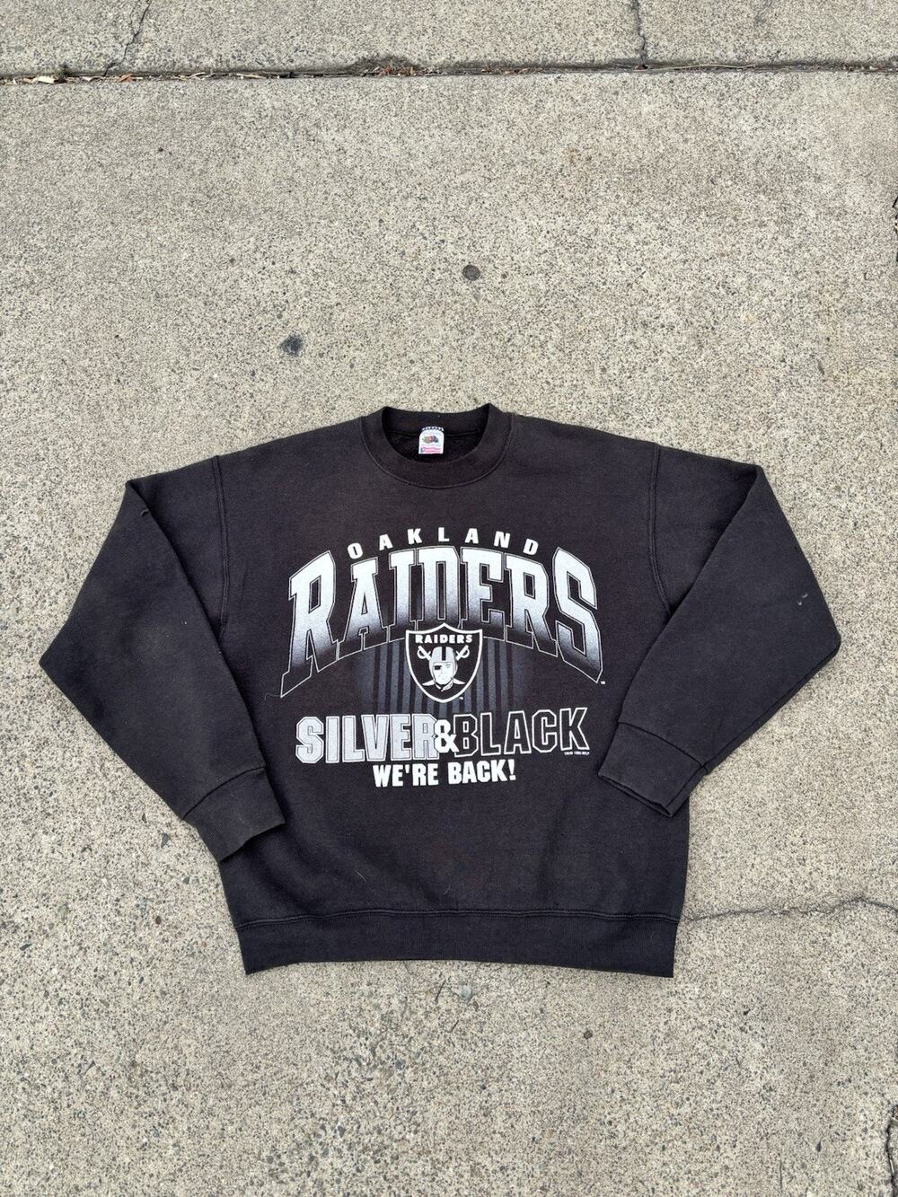 Vintage 90s Oakland Raiders Crewneck Sweatshirt Size Large Black